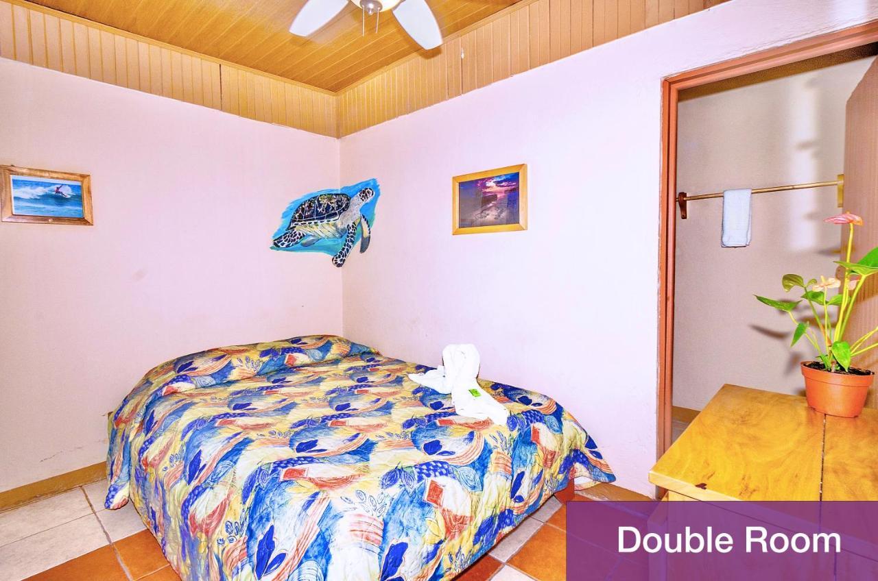 Blue Iguana Hotel Sámara Екстериор снимка