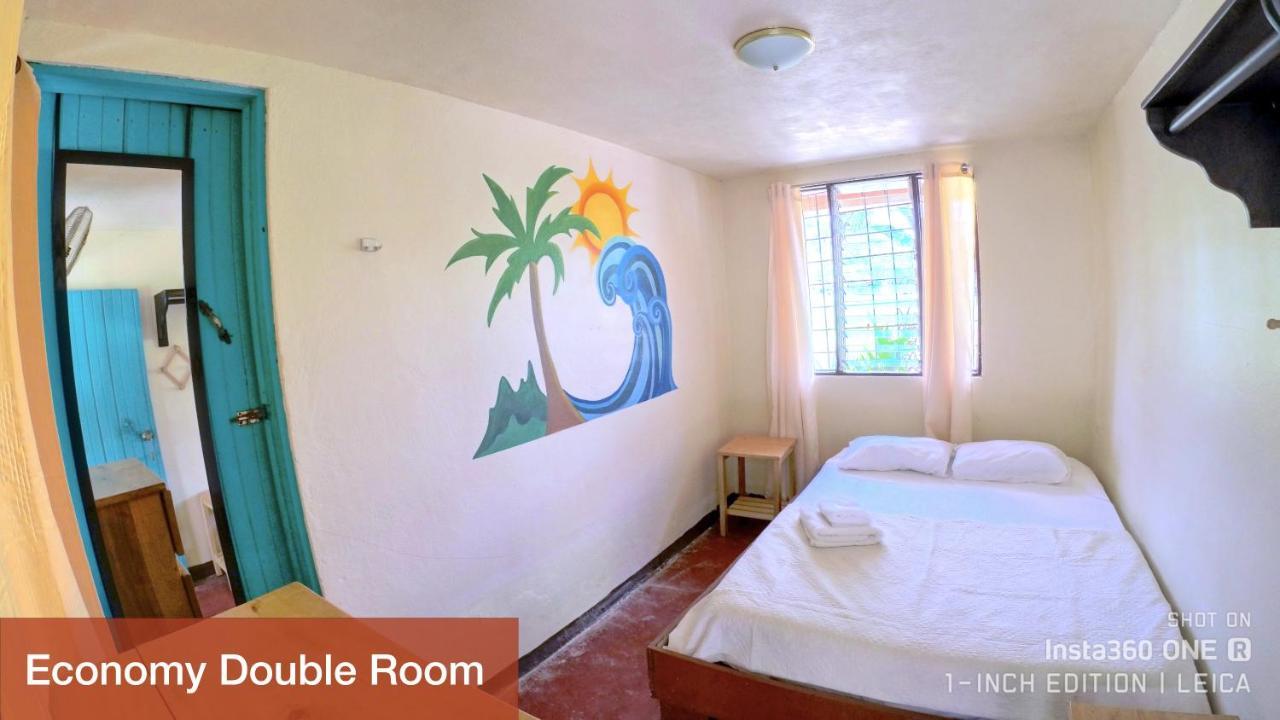 Blue Iguana Hotel Sámara Екстериор снимка