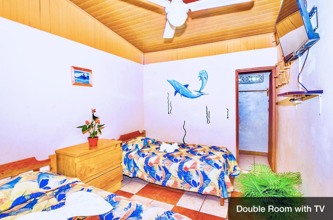 Blue Iguana Hotel Sámara Екстериор снимка