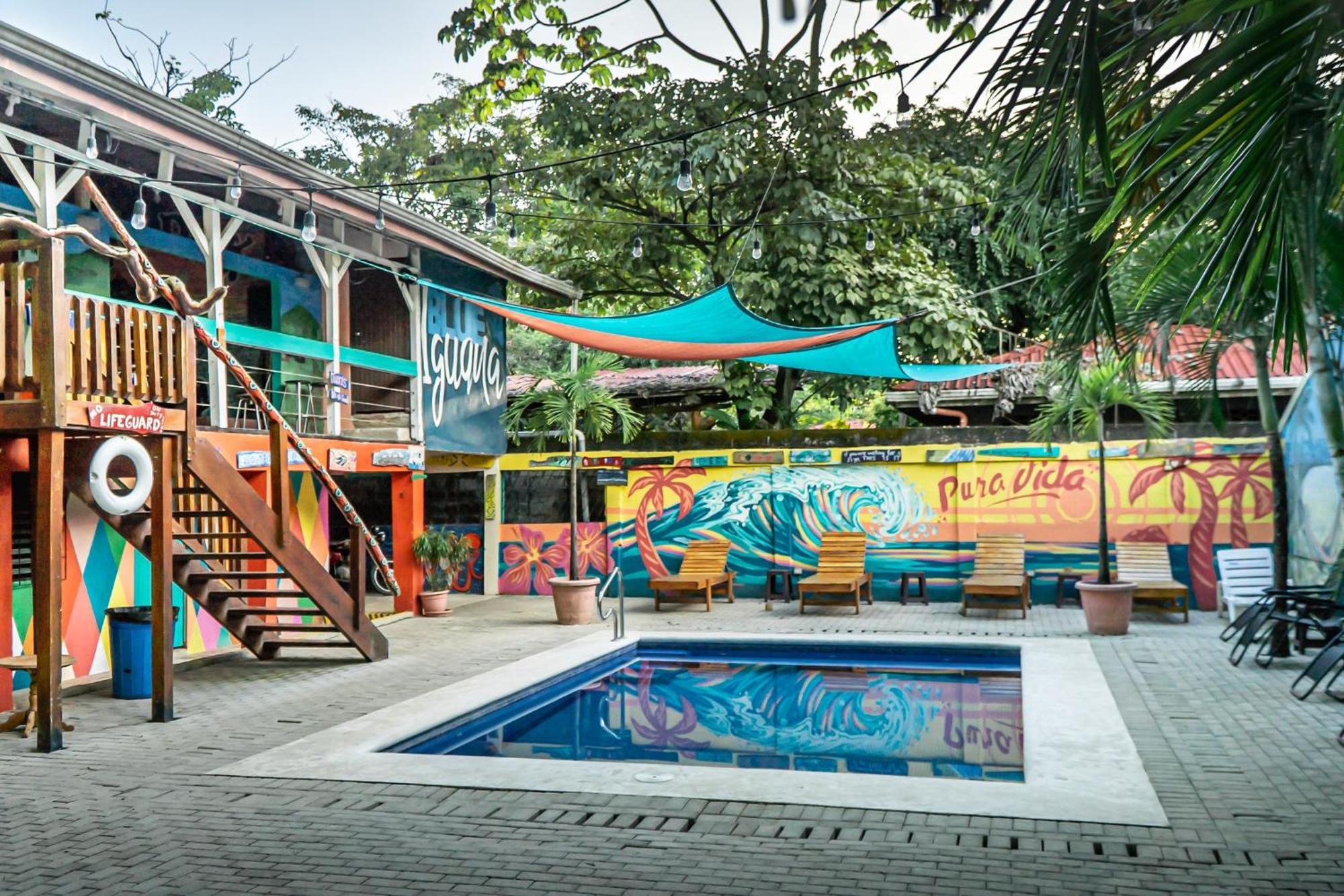 Blue Iguana Hotel Sámara Екстериор снимка
